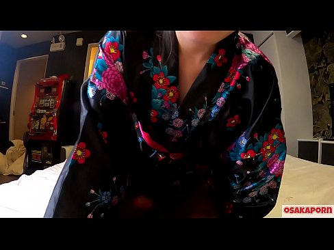 ❤️ Ko te kotiro cosplay rangatahi e pai ana ki te moe wahine ki te korikori me te pupuhi i roto i te wahine hoiho me te pupuhi. Kotiro Ahia he Topanga puhuruhuru me te tits ataahua i roto i nga kakahu Japanese tuku iho i roto i te ataata runaruna e whakaatu ana i te titoo me nga taonga taakaro Fuck. Sakura 3 OSAKAORN. Ataata Fuck i a matou ☑